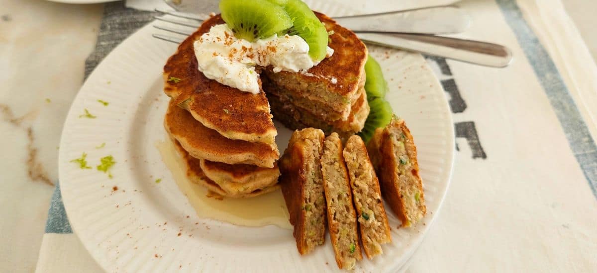 Panquecas de Courgette Mel e Limão | Fofas, Saudáveis e Fáceis