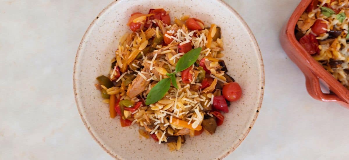 Massa com Atum, Tomate e Beringela no Forno — Cremosa e Prática