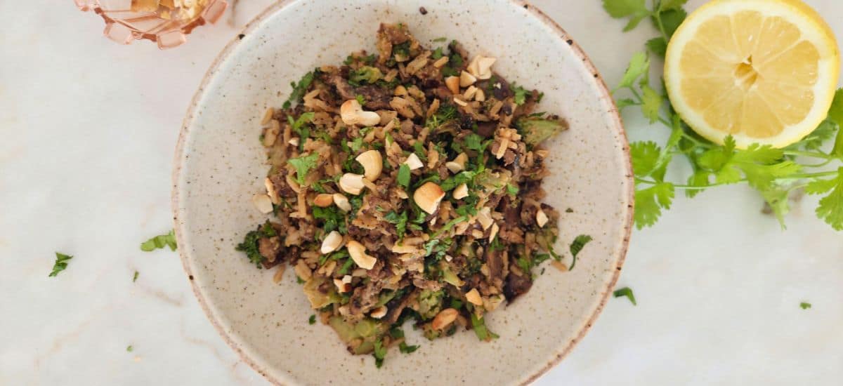 Arroz frito com carne picada em 20 minutos
