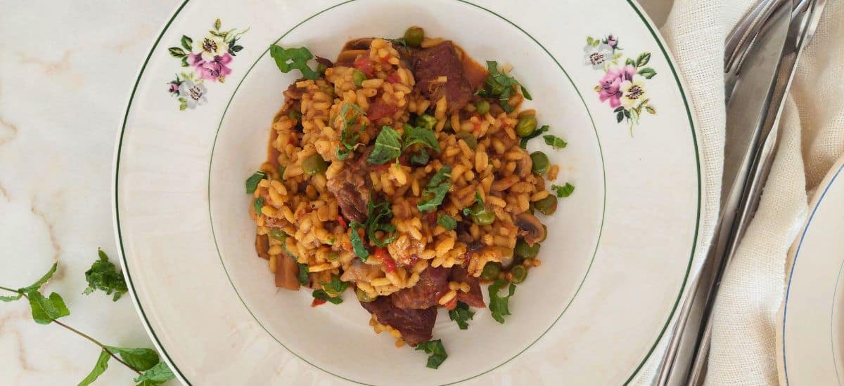 Estufado de Vitela com Arroz e Ervilhas | Receita One Pot