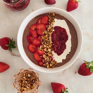 Bowl de iogurte e chocolate proteica receita saudável