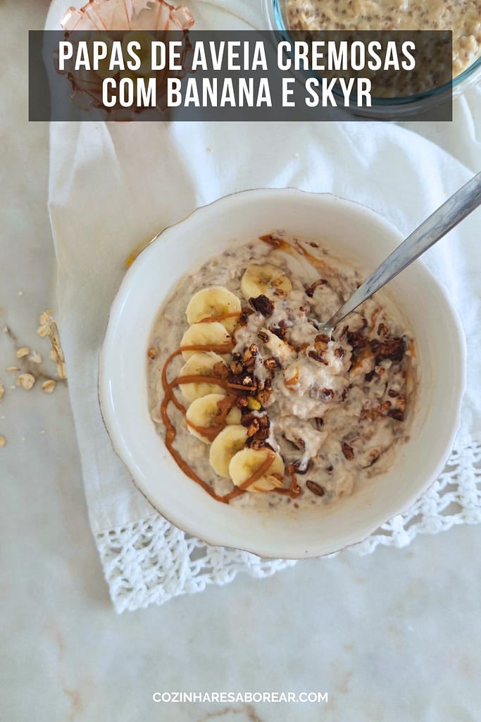 Taça com apas de Aveia Cremosas com Banana e Skyr