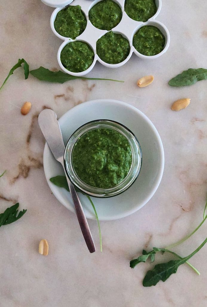 Receita de molho Pesto de Rúcula e Manjericão Vegan