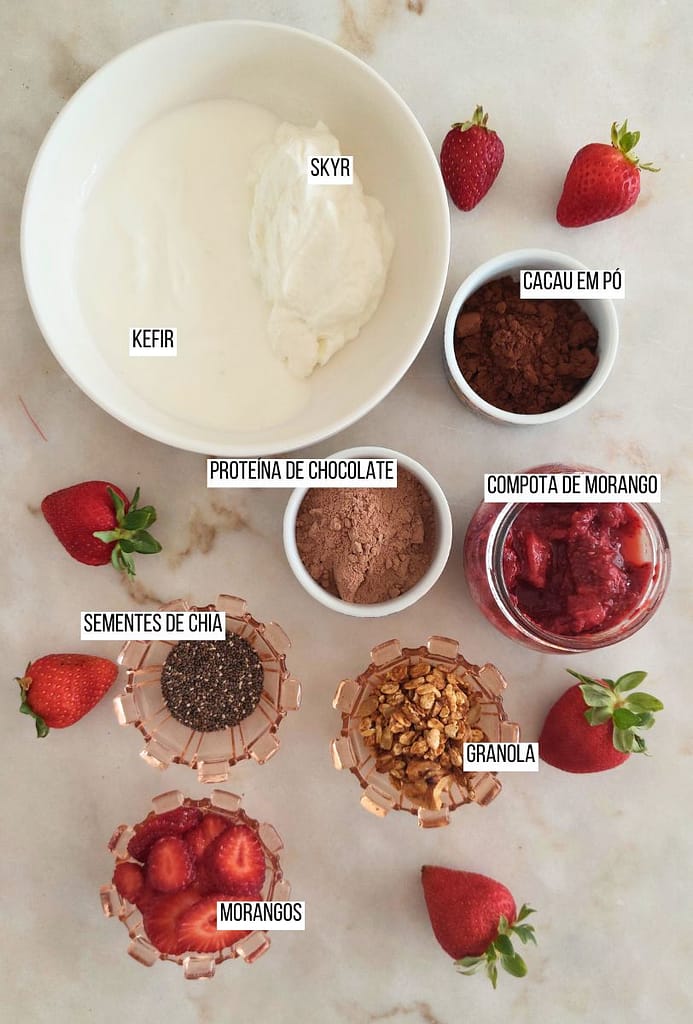 Ingredientes para pequeno-almoço saudável, proteico Receita rápida em 10 minutos