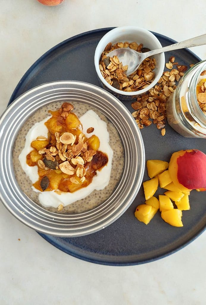 Pudim de Chia Simples com Pêssego Receita fácil (812 x 1200 px) (1)